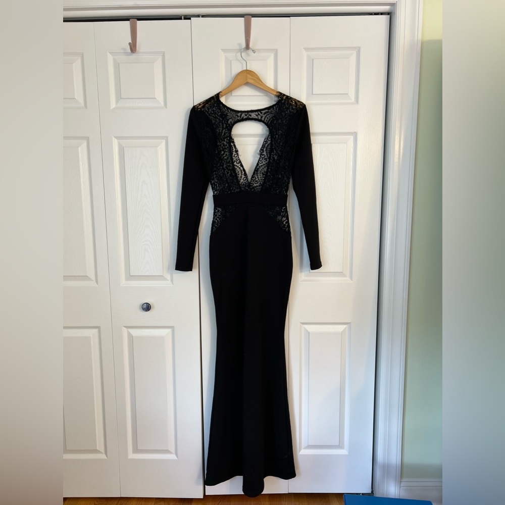 Windsor black lacy floor length dress
